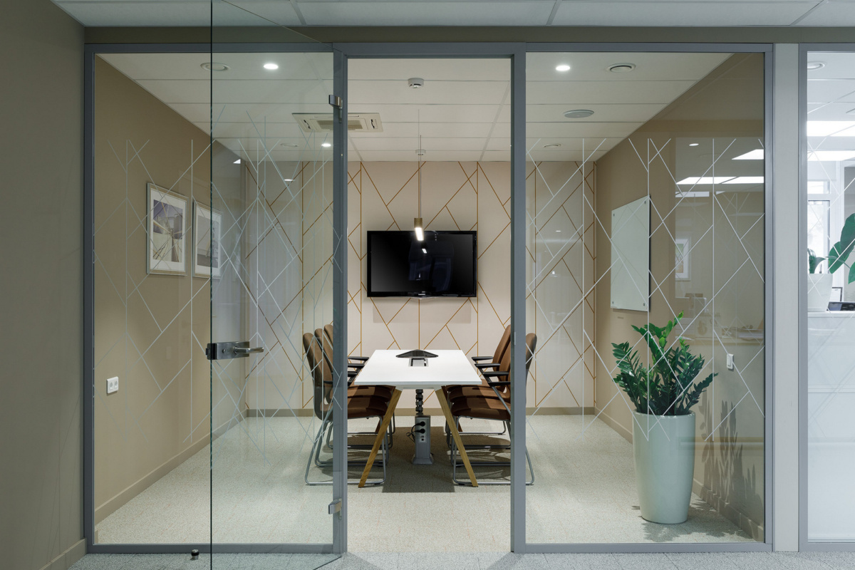 芬兰化工巨头 Kemira 圣彼得堡办公室，舒适与品牌并重-10