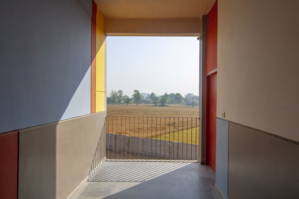 弧形堡垒校园 | 印度 St Martha Bethany Vidyalaya 学校一期设计-38