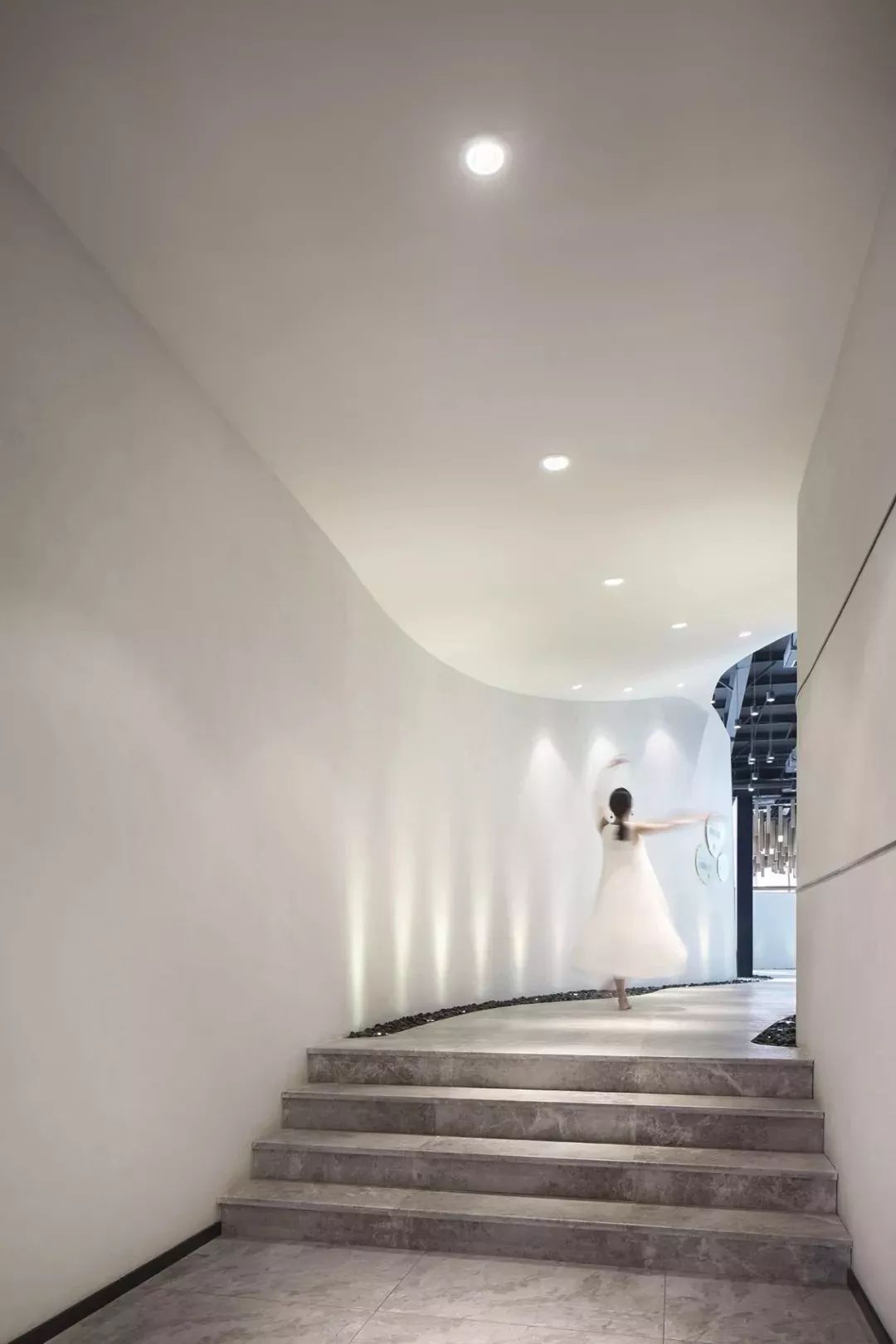 天津宁河生态小镇营销中心——自然与建筑共生的室内设计-29