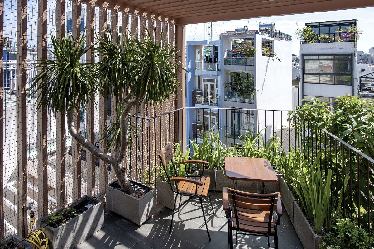 绿意盎然的高层公寓-10