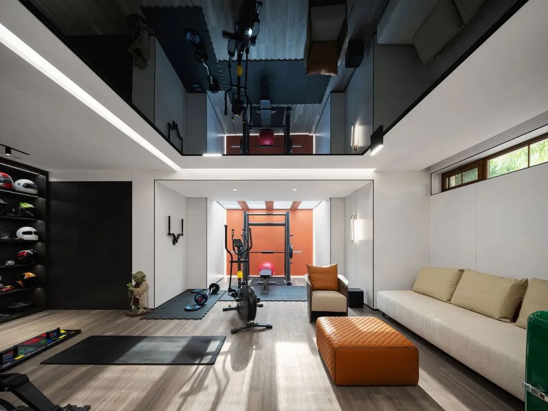 跑车也要住别墅·高定私人住宅空间设计丨中国河北丨易观设计事务所-7