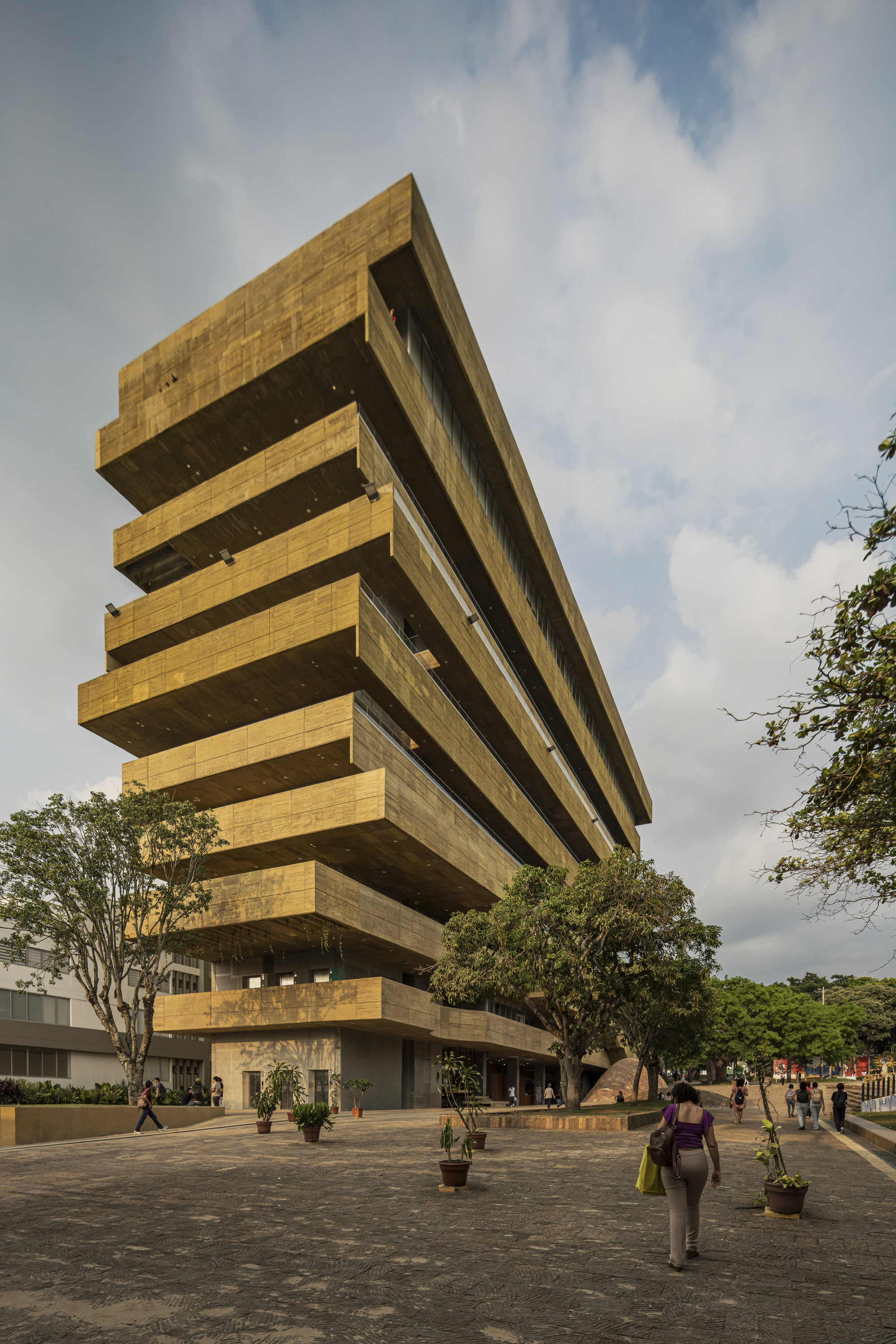 Faculty of Humanities Building - Industrial University of Santander / taller de arquitectura de bogotá-16