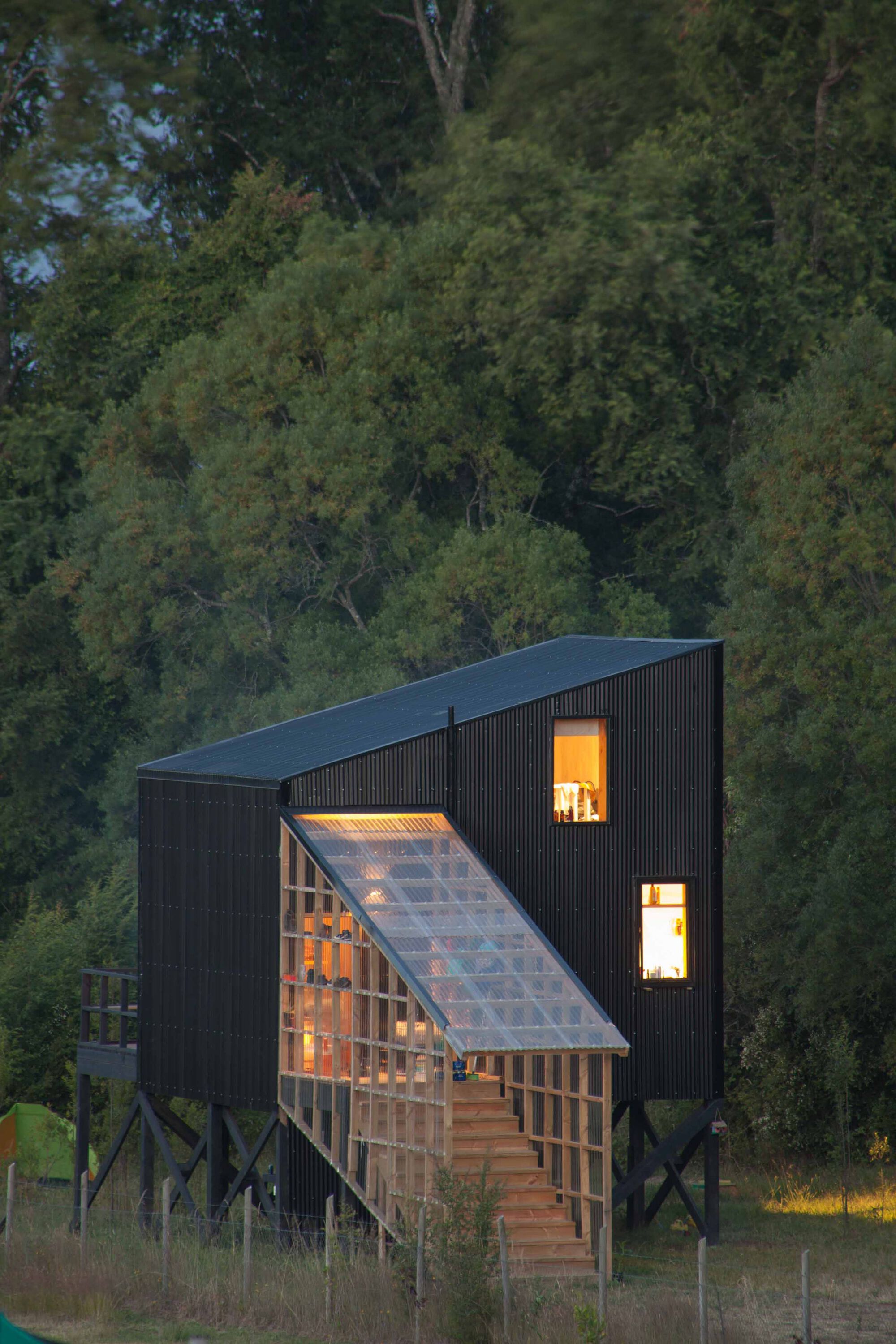 乐丰避难所丨智利丨Abarca Palma Arquitectos-26