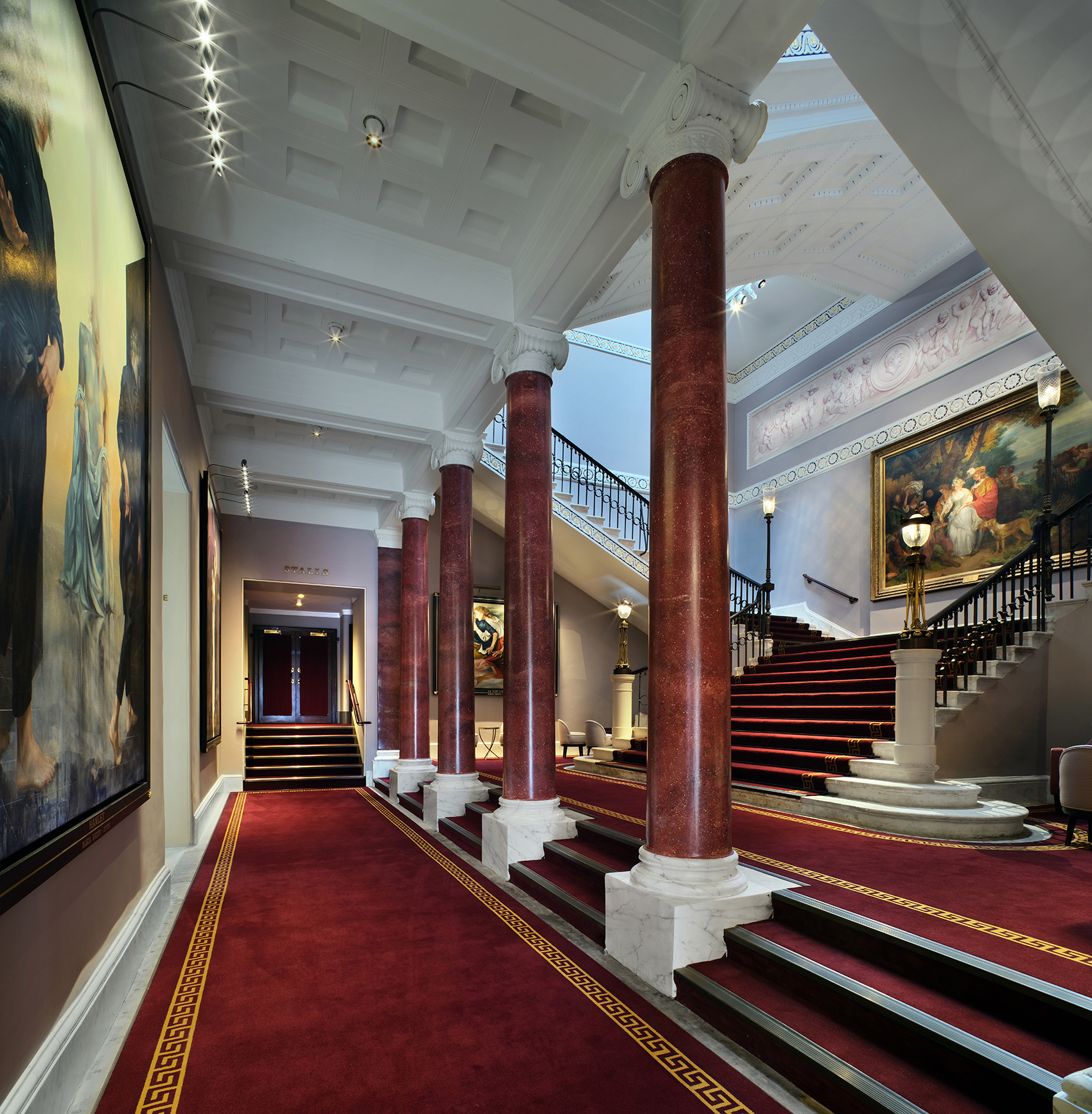 英国德鲁里巷皇家剧院丨Haworth Tompkins-24