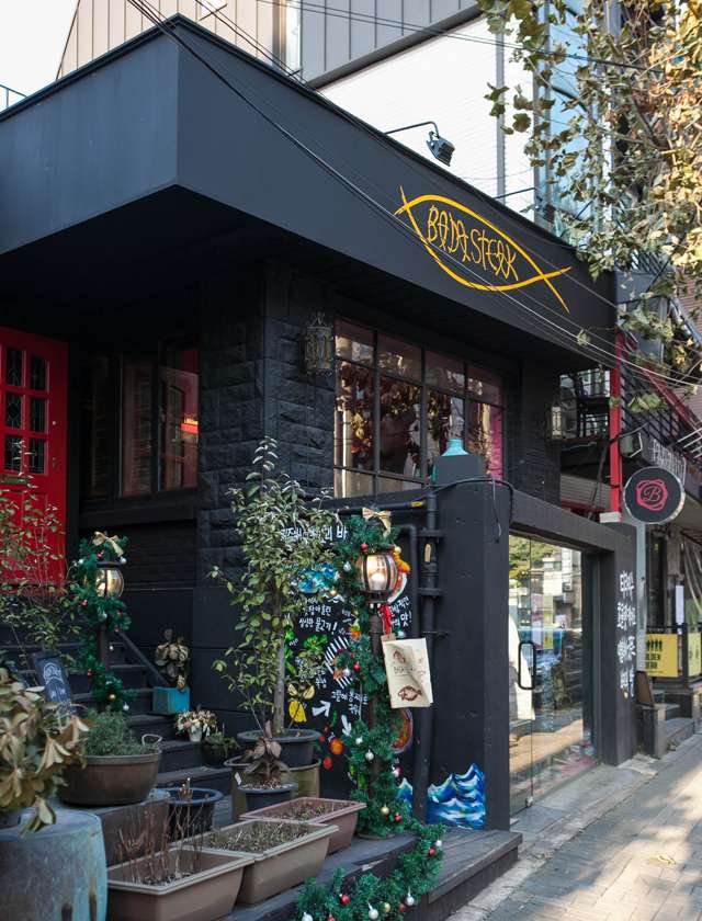 40 坪意大利餐厅装修设计，打造浪漫地中海风情-2