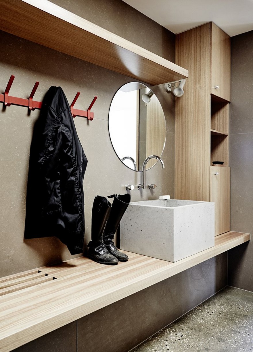 70’s Rural Victorian House Renovated for Comfortable Interior and Durable Functionality-12