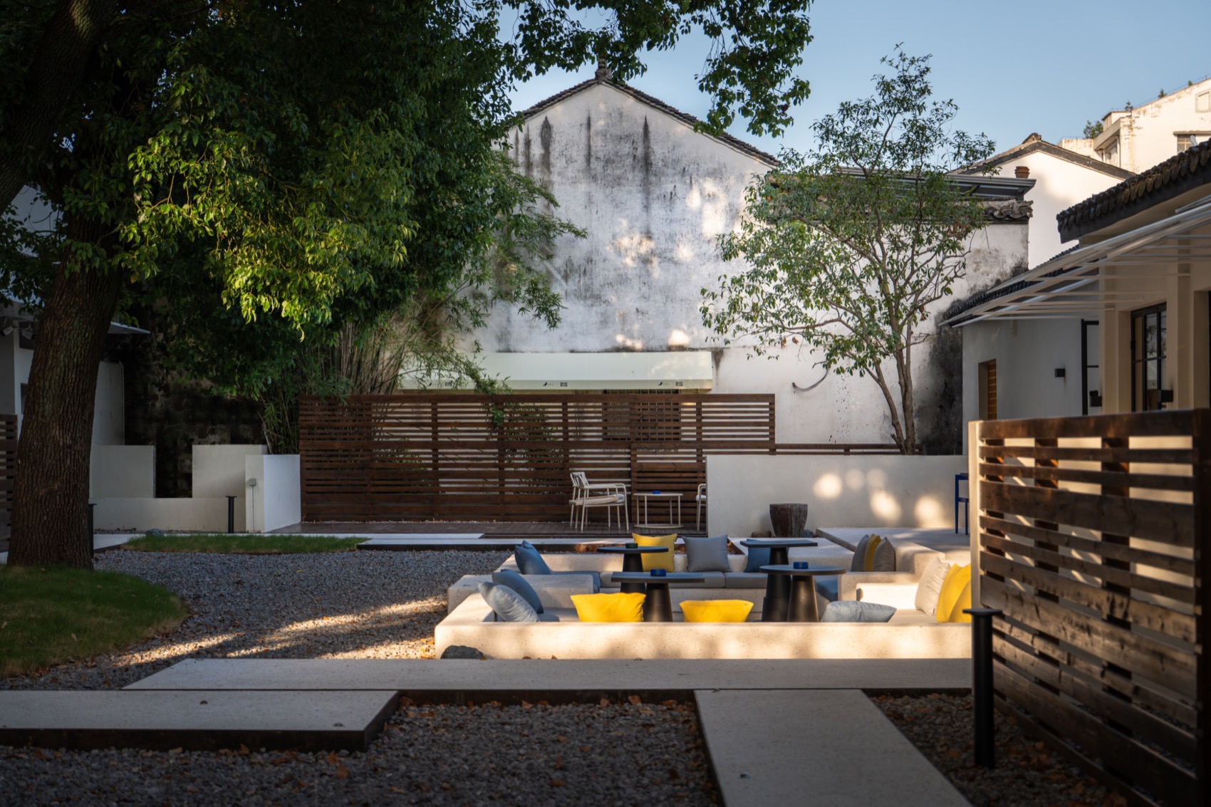 平江路松之屿民宿丨中国苏州丨咫间设计-9