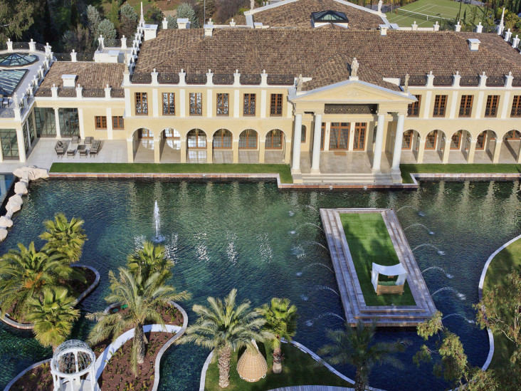 Поместье в стиле барокко в Уилтшире выставлено на продажу-27