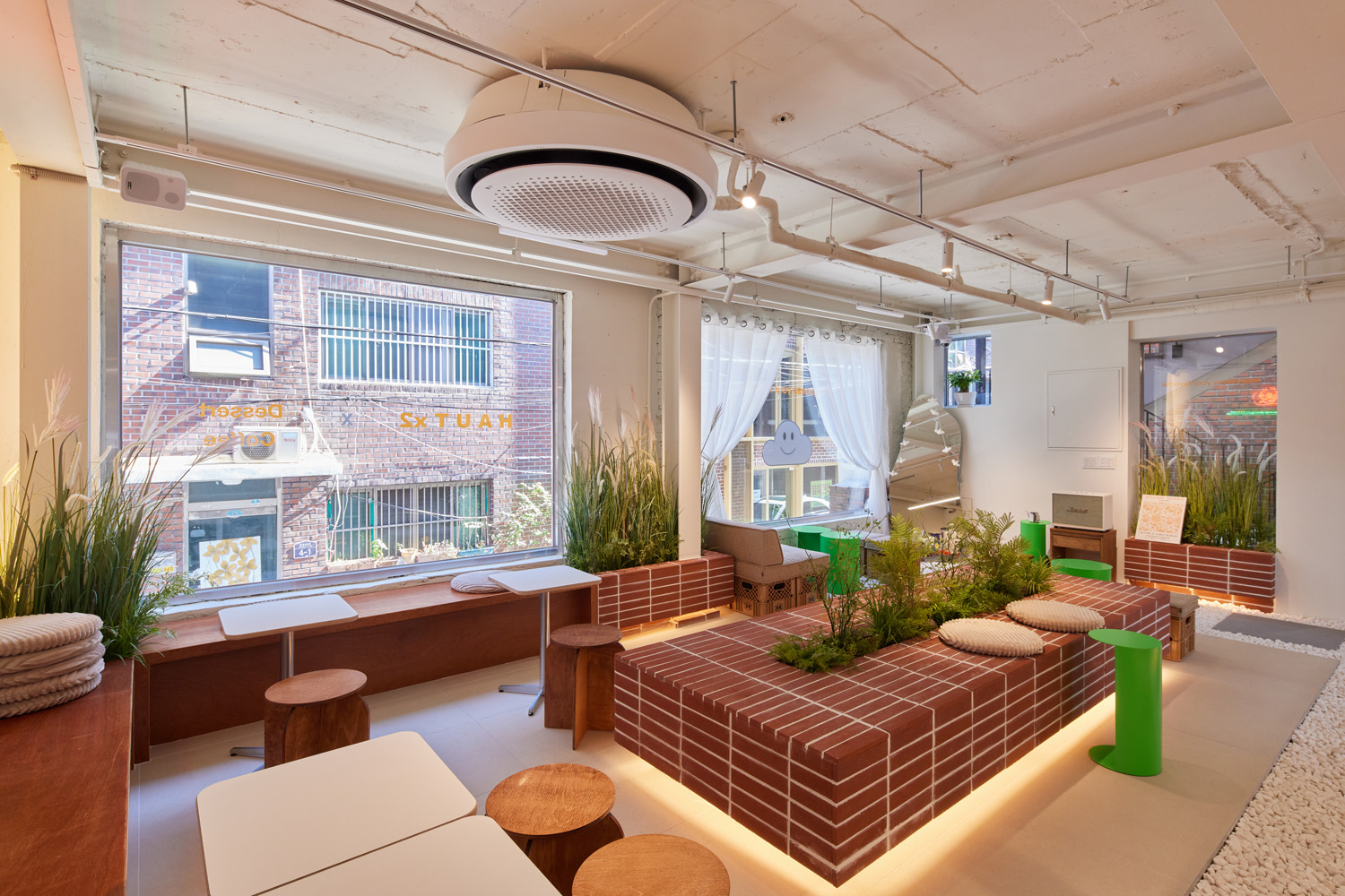 16 平米小空间的乡村石墙风情-3