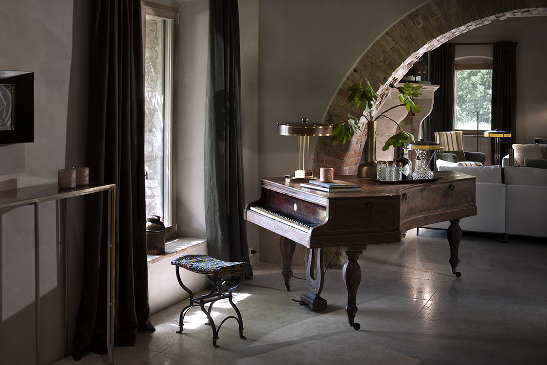 Casa Delle Suore House At Castello Di Reschio-7