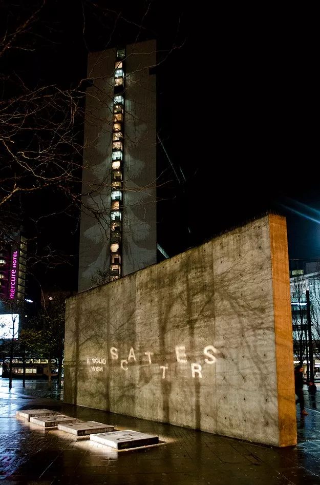 空间中的排版:一波“文字+景观”案例-56