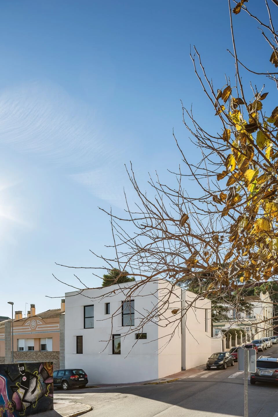 西班牙 Godella 简约现代别墅设计-20