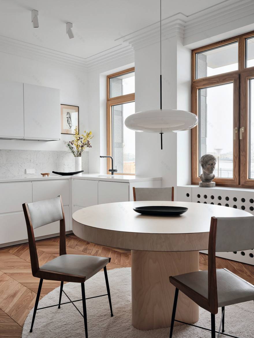 圣彼得堡 85 平米公寓 | 极简与传统的完美融合-8