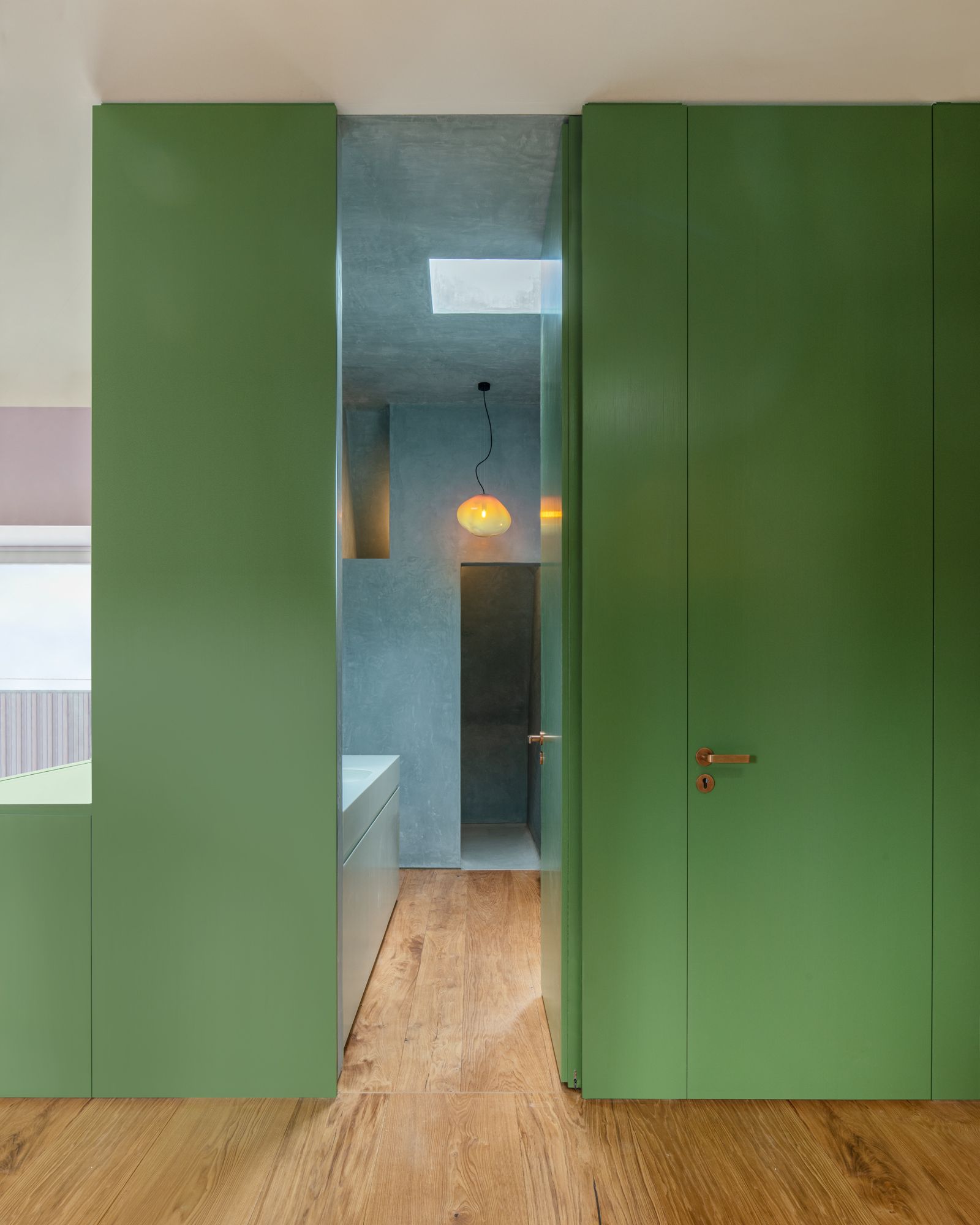 柏林400㎡彩色阁楼,宛如一座小城市丨德国柏林丨JAN ULMER ARCHITECTS-26