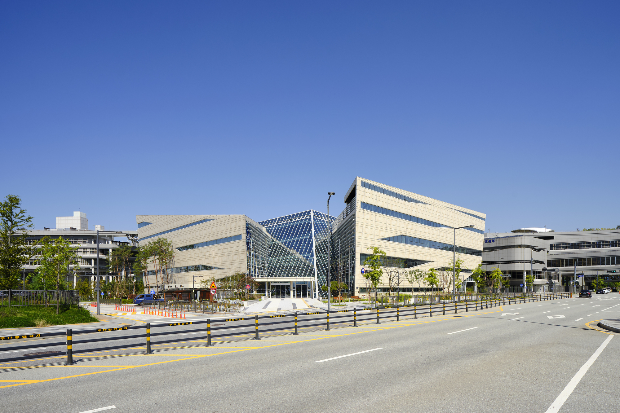 Sejong Government Complex Cultural Center / Daain Architecture Group-56