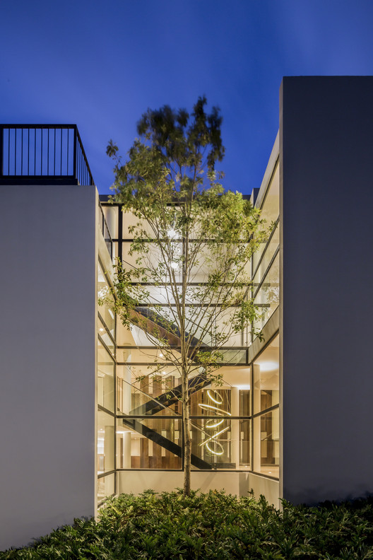 墨西哥森林中的自然之家-11