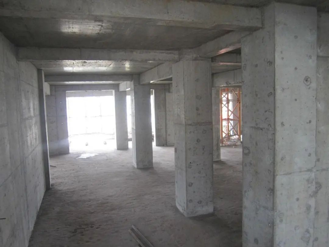 杭州业主敲承重墙致整栋楼变危房丨中国杭州-23