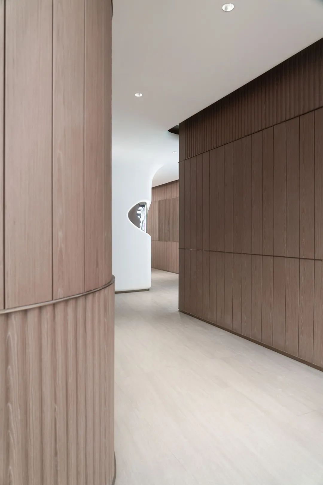 瑞虹天地太阳宫室内公区设计丨中国上海丨LUKSTUDIO芝作室-37