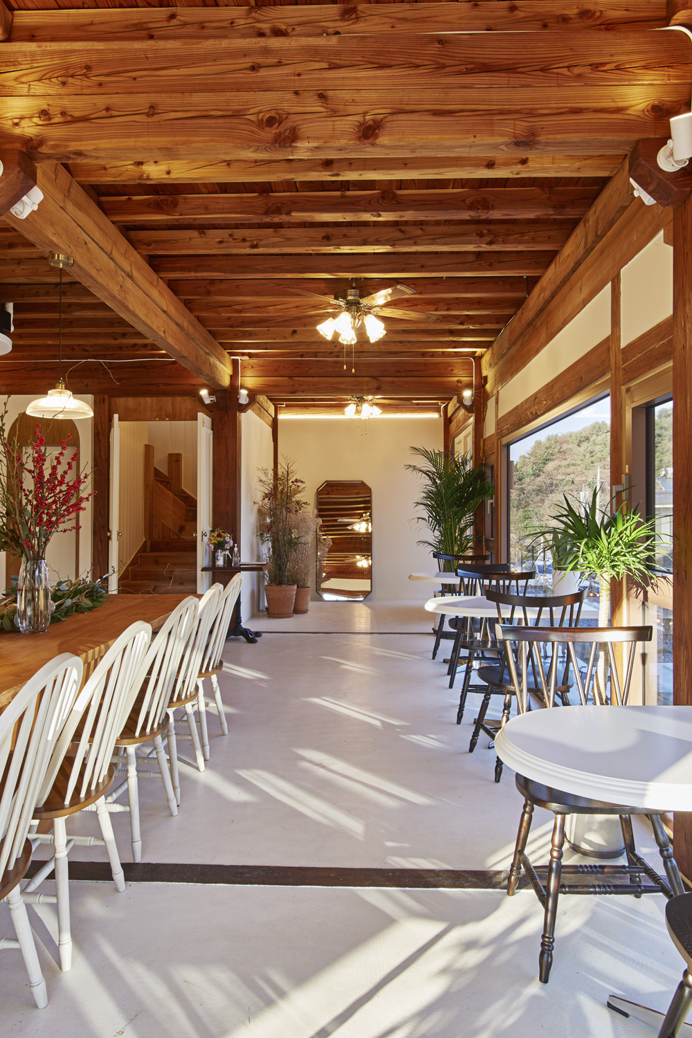 60 平小空间咖啡厅设计，温馨舒适-13