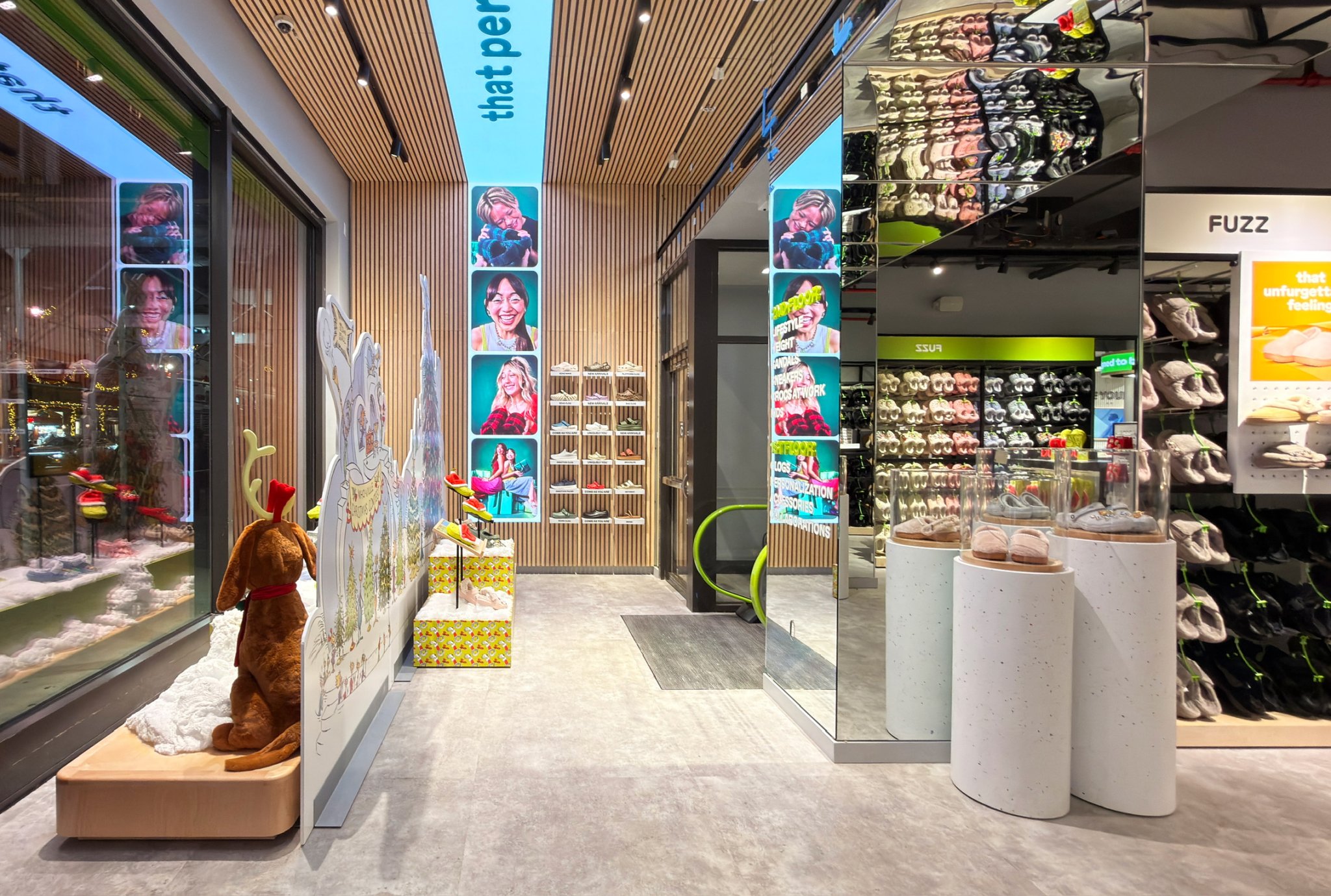 纽约34街Crocs门店翻新丨美国纽约丨Briggs Hillier-15