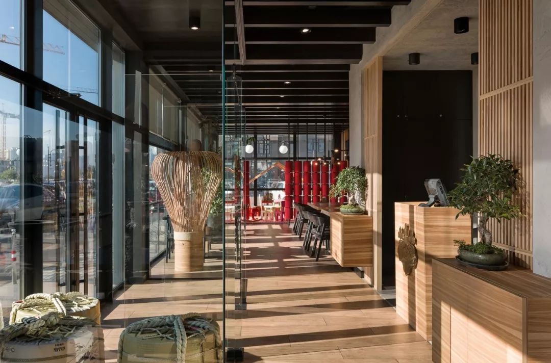 乌克兰基辅 Fujiwara Yoshi 餐厅，日式极简与乌克兰灵魂的完美结合-12