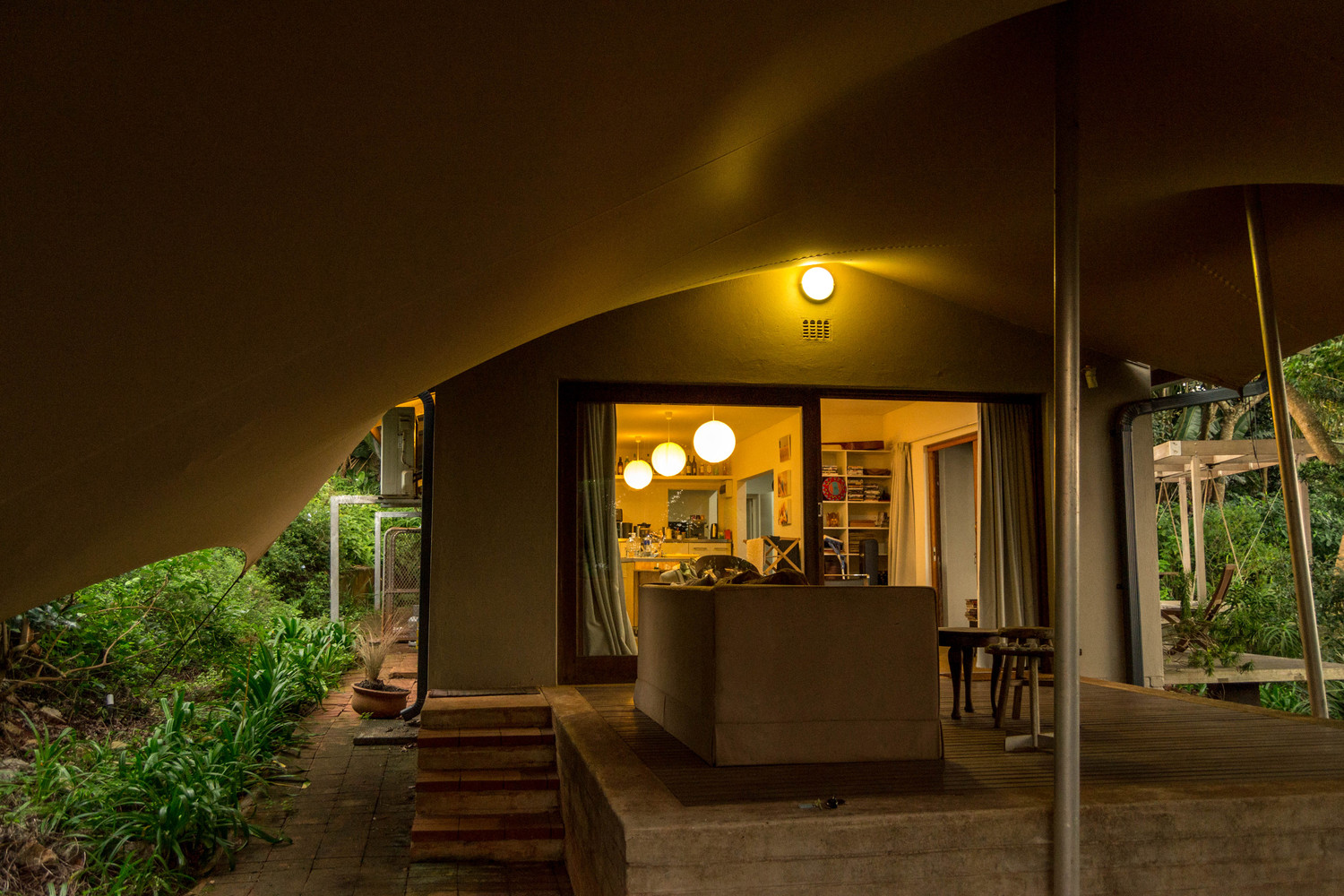 5 Magistrate Towers  Jeremy Steere Architect-59