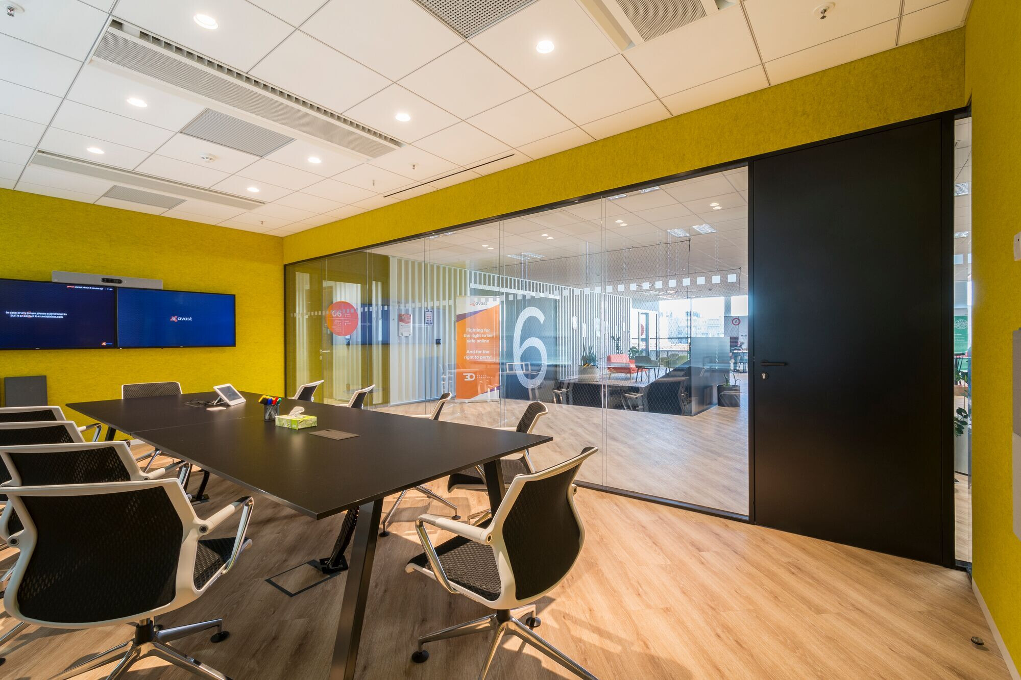 阿瓦斯特布尔诺办公室-7