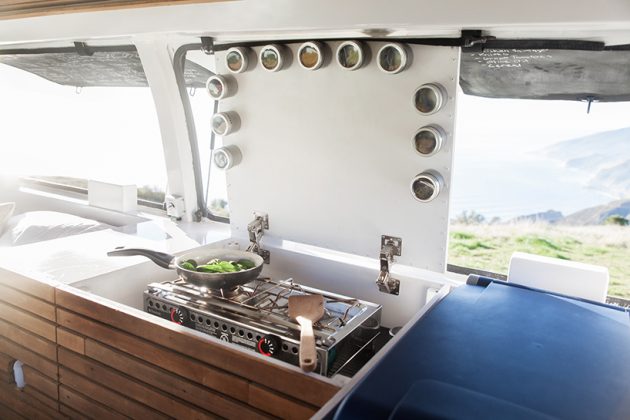 Chevy Cargo  Kombi 改移动住宅与工作室丨美国-14