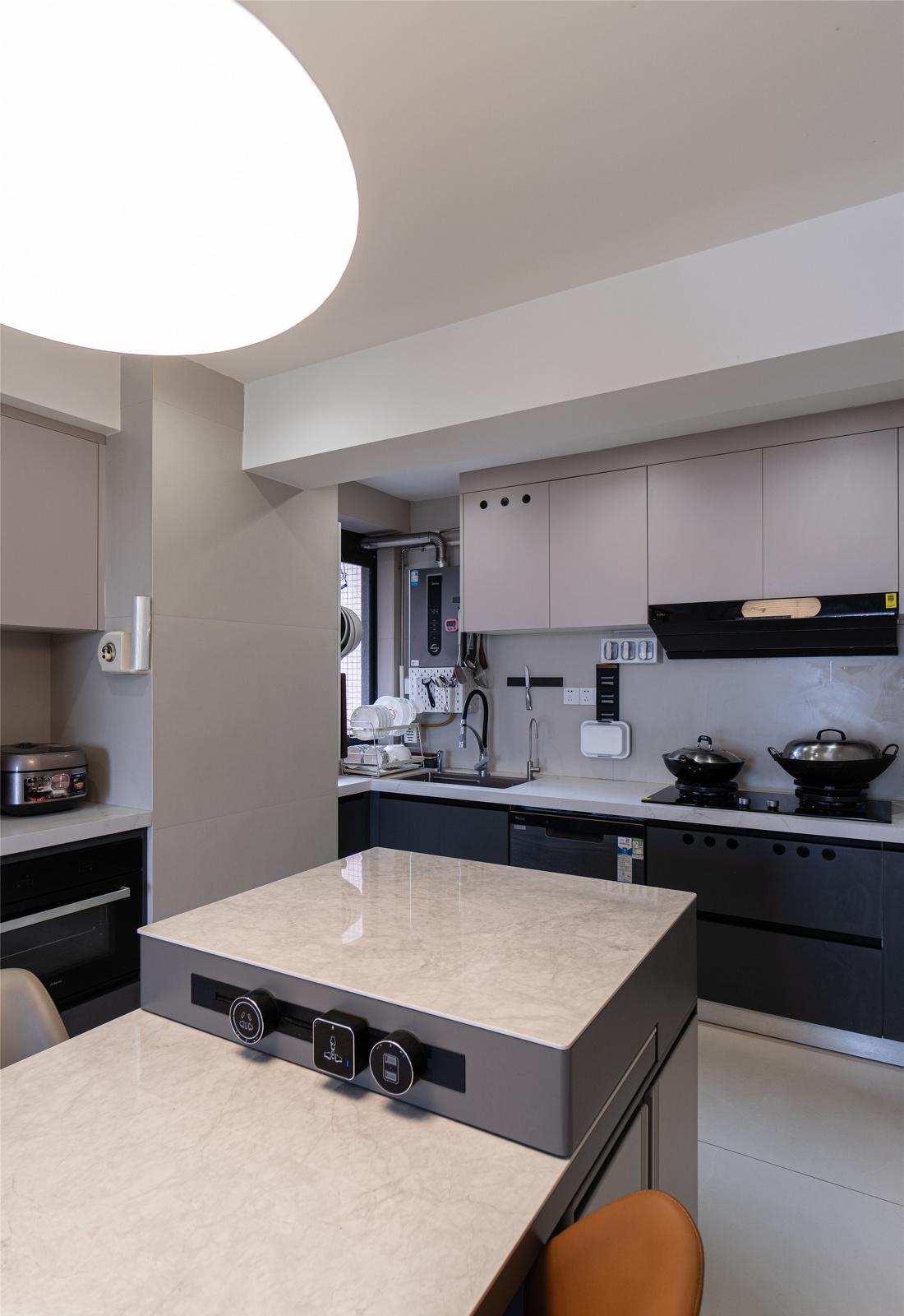 100㎡现代简约风三居室设计-49