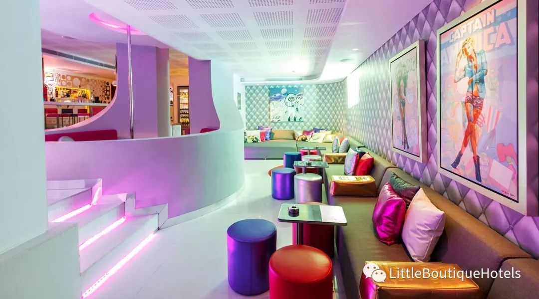 巴厘岛"Luna2"酒店 | 复古未来主义的室内设计盛宴-25