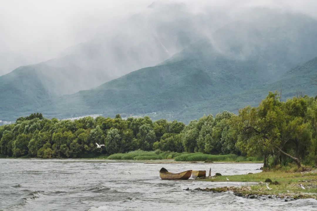 大理行山民宿 | 融入洱海的恬静空间-20