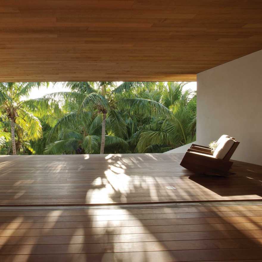 Oppenheim Architecture founder builds Bahamas holiday home atop a sandy dune-0