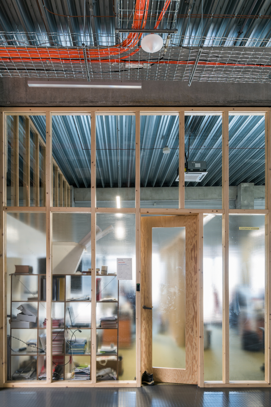 GutGut Roman Zitnansky 建筑丨办公建筑丨 GAD-20