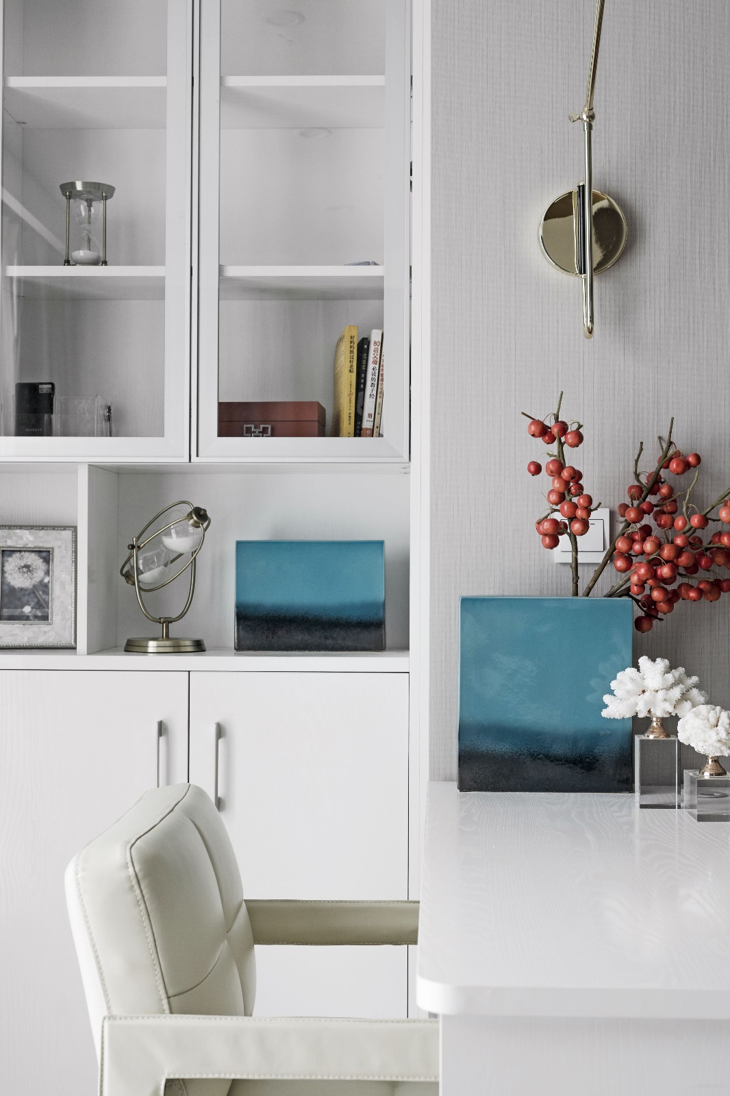 灰色调低调现代住宅,优雅大气的空间感-20