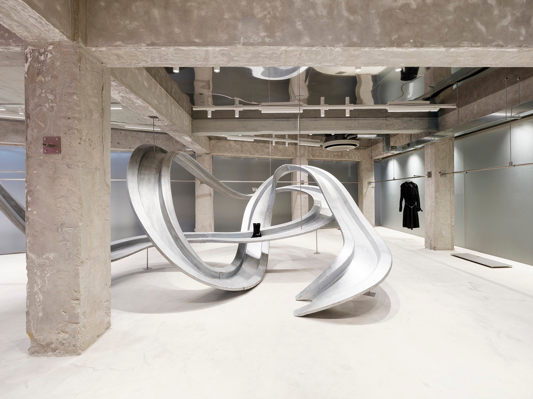 H&M首尔圣水洞丨KoreaSeoul丨SKYnoa-21