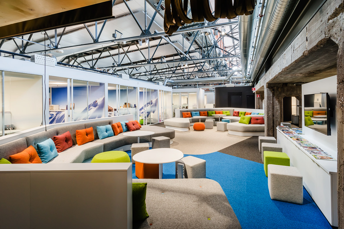 赫尔辛基 Amer Sports 总部 - 历史与现代的完美融合-16