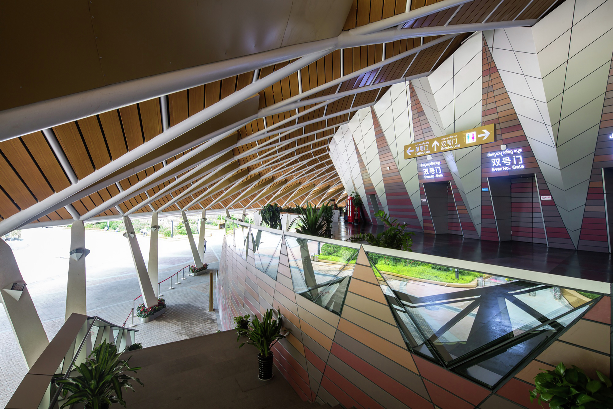 万达西双版纳国际度假区 · 千座剧院的生态奇观-15