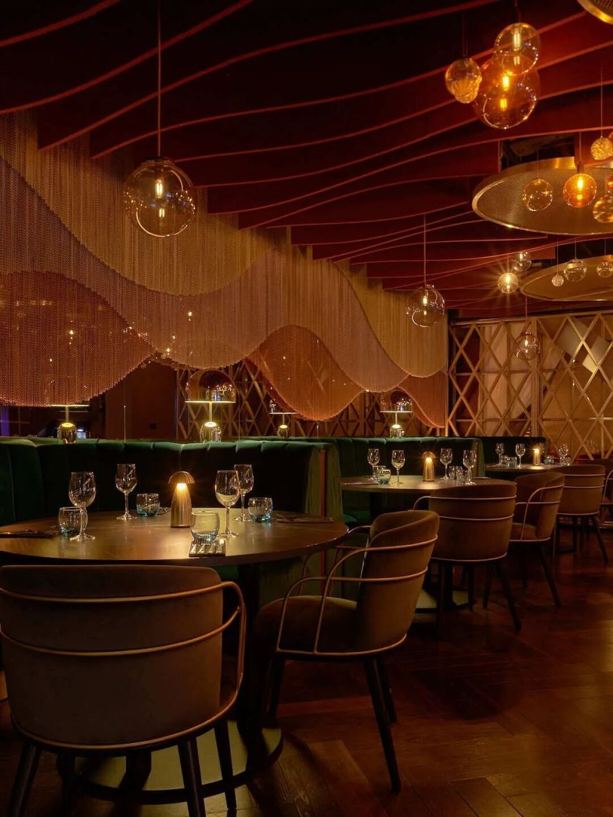 CT室内案例|拿破仑赌场餐厅空间亮相,新设计融合了经典永恒的美学与当代风格-11