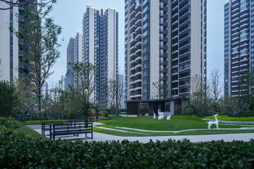 南宁江南中心丨中国南宁丨广亩景观-26