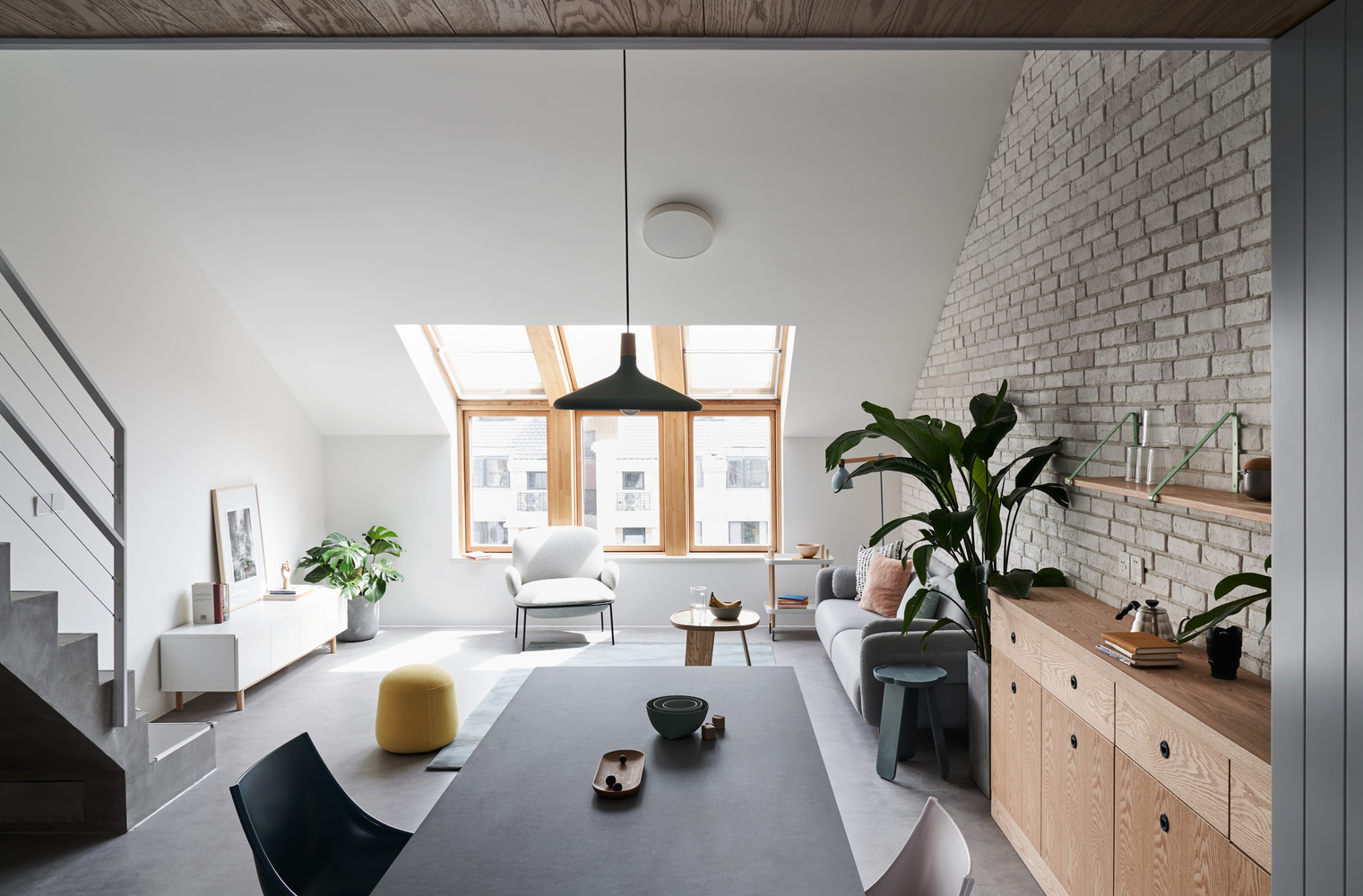 北京 Starburst House 的倾斜天花板挑战-40