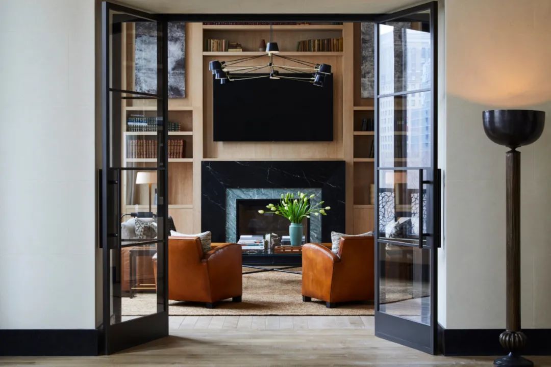 Andre Mellone 的现代装饰风格空间-12