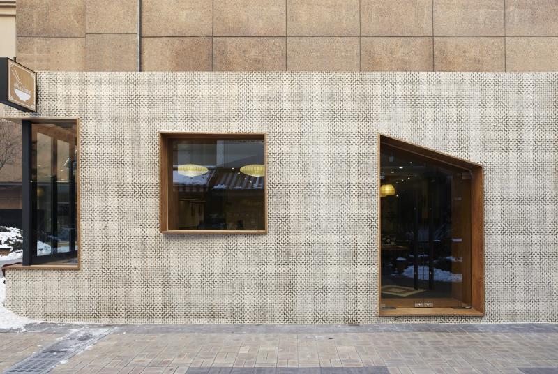 60 平越南风味米粉店，现代简约风打造美食空间-3