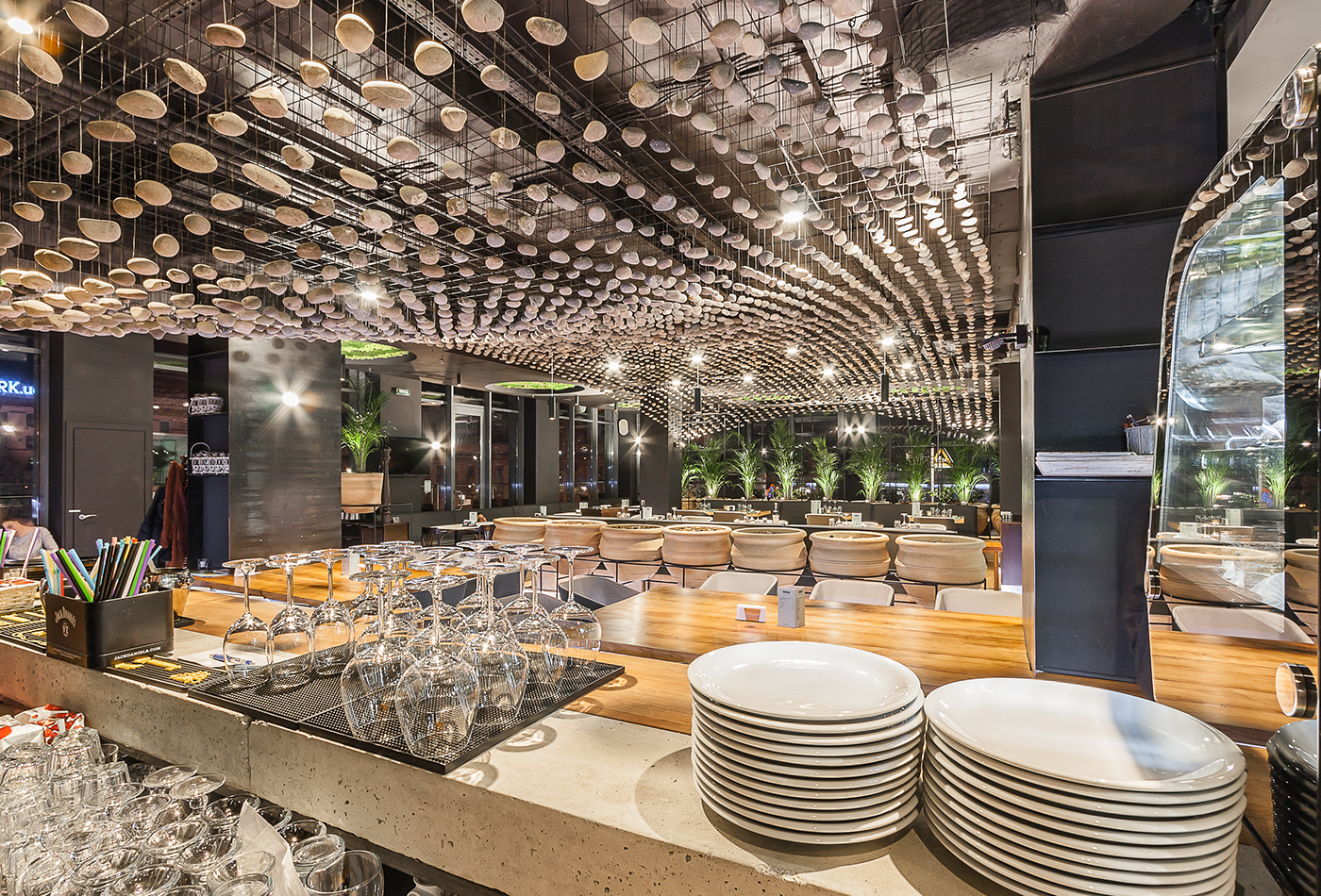 乌克兰 Dnepr 市 250 平米西餐厅设计-5