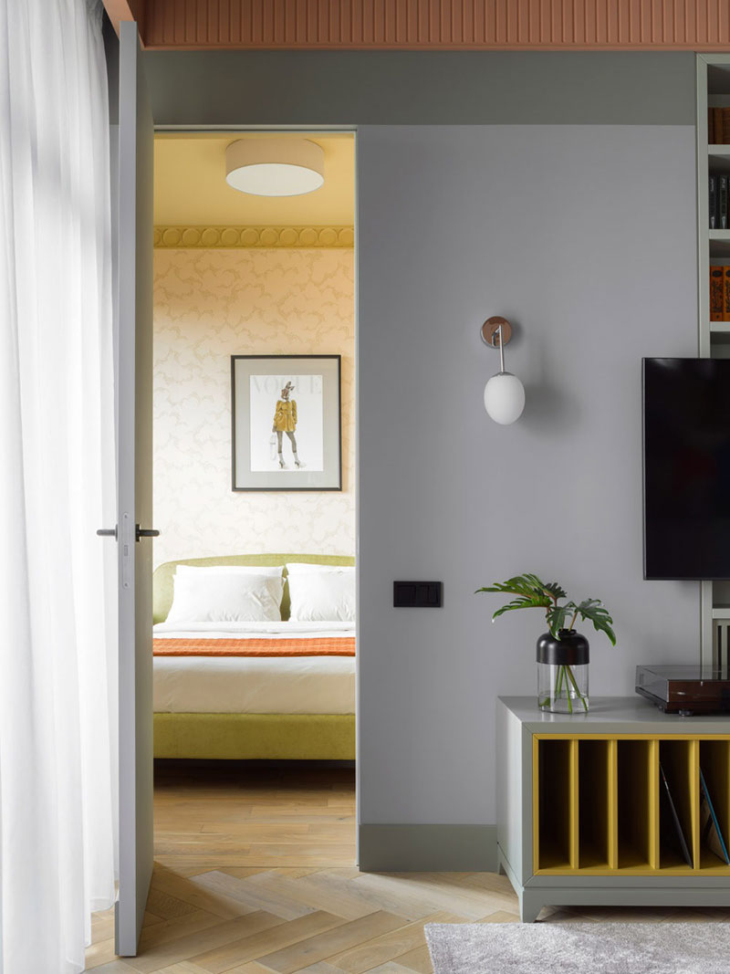 摩登莫斯科公寓的炫彩魅力-10