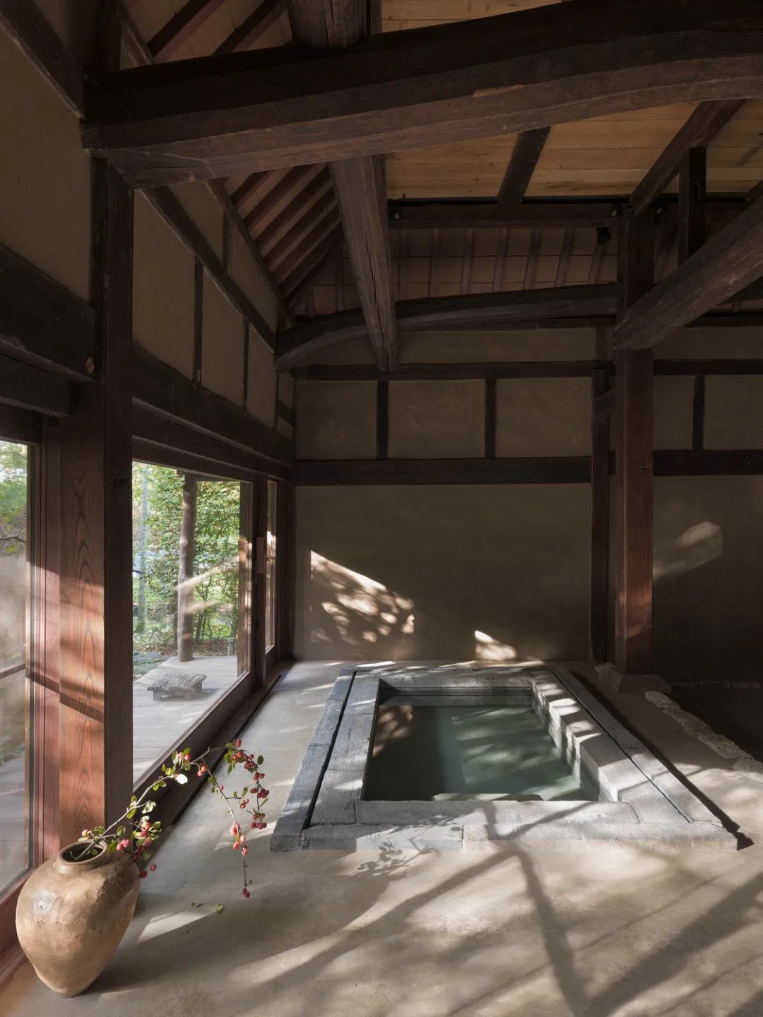 西方侘寂美学大师 | 阿塞尔·维伍德的设计哲学-240