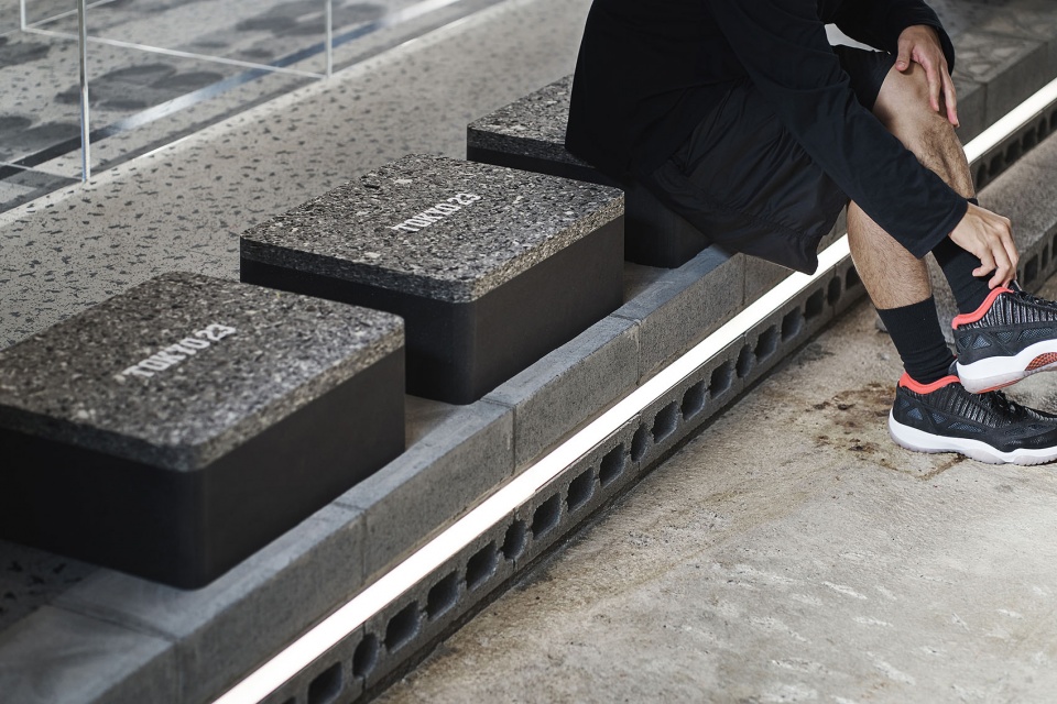 原宿 Jordan 品牌店室内设计丨日本东京丨SAKUMAESHIMA-23