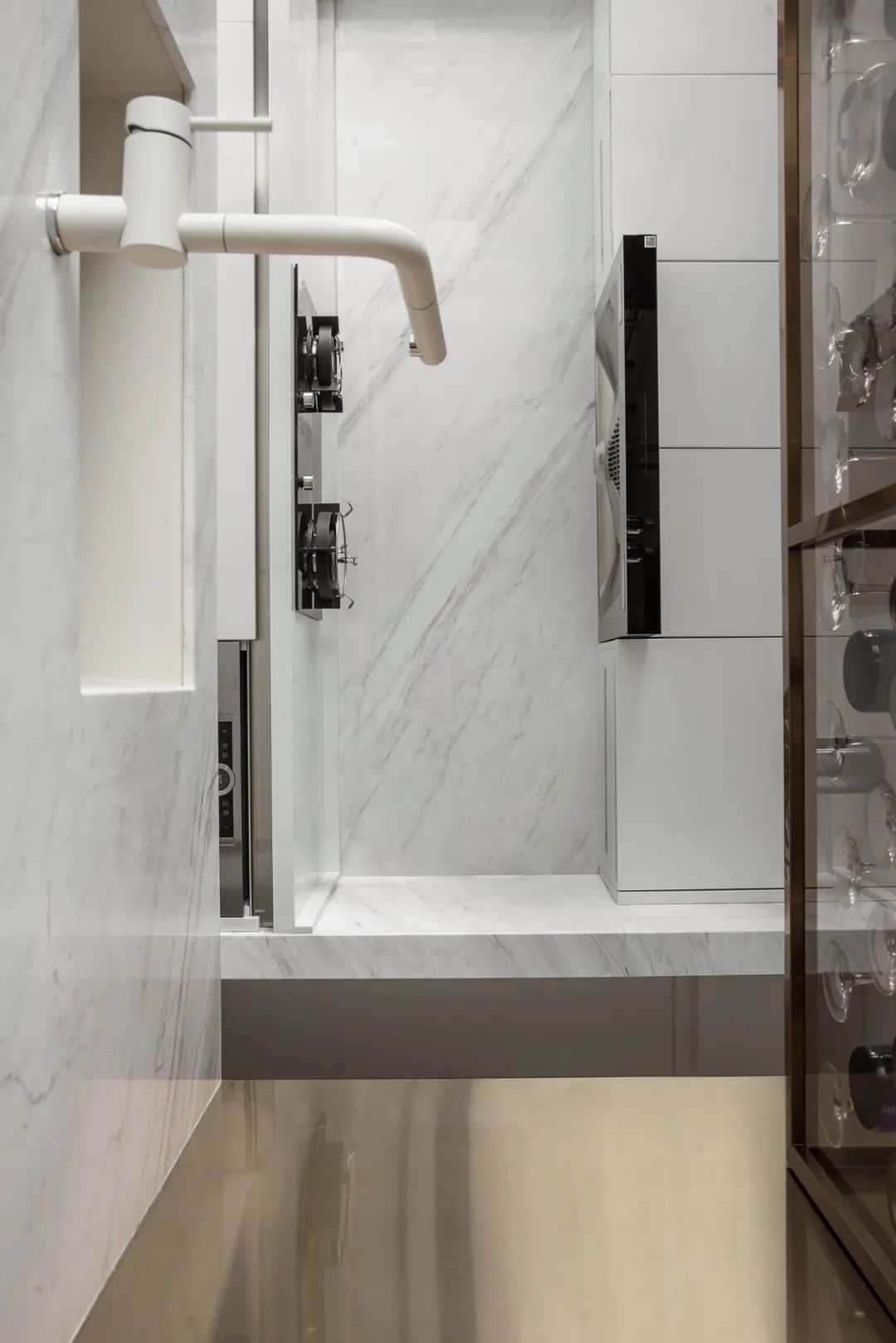 厦门 IOI 棕榈天峰豪宅 | 现代简约与生活艺术的完美融合-42