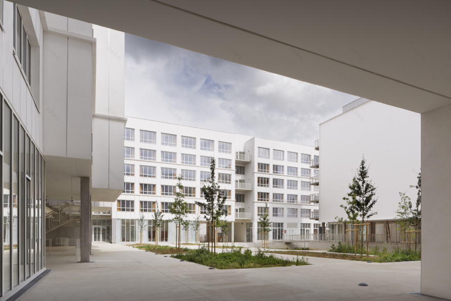 Student Residence / SOA Architectes-13