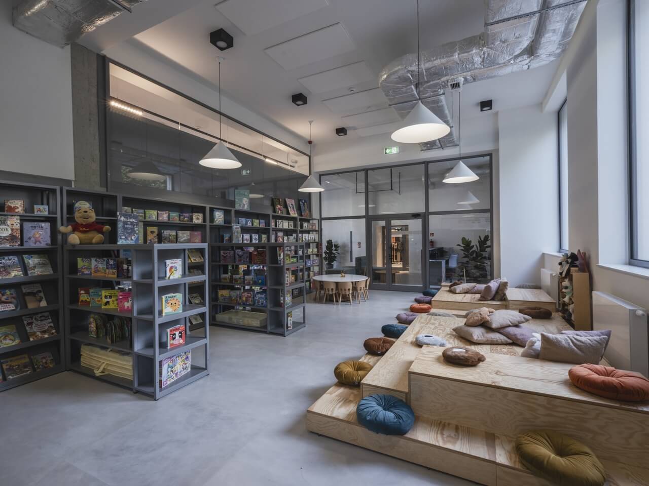 Niezwykła renowacja Książnicy Stargardzkiej - zobacz, jak stare spotyka nowe! - PLN Design-5