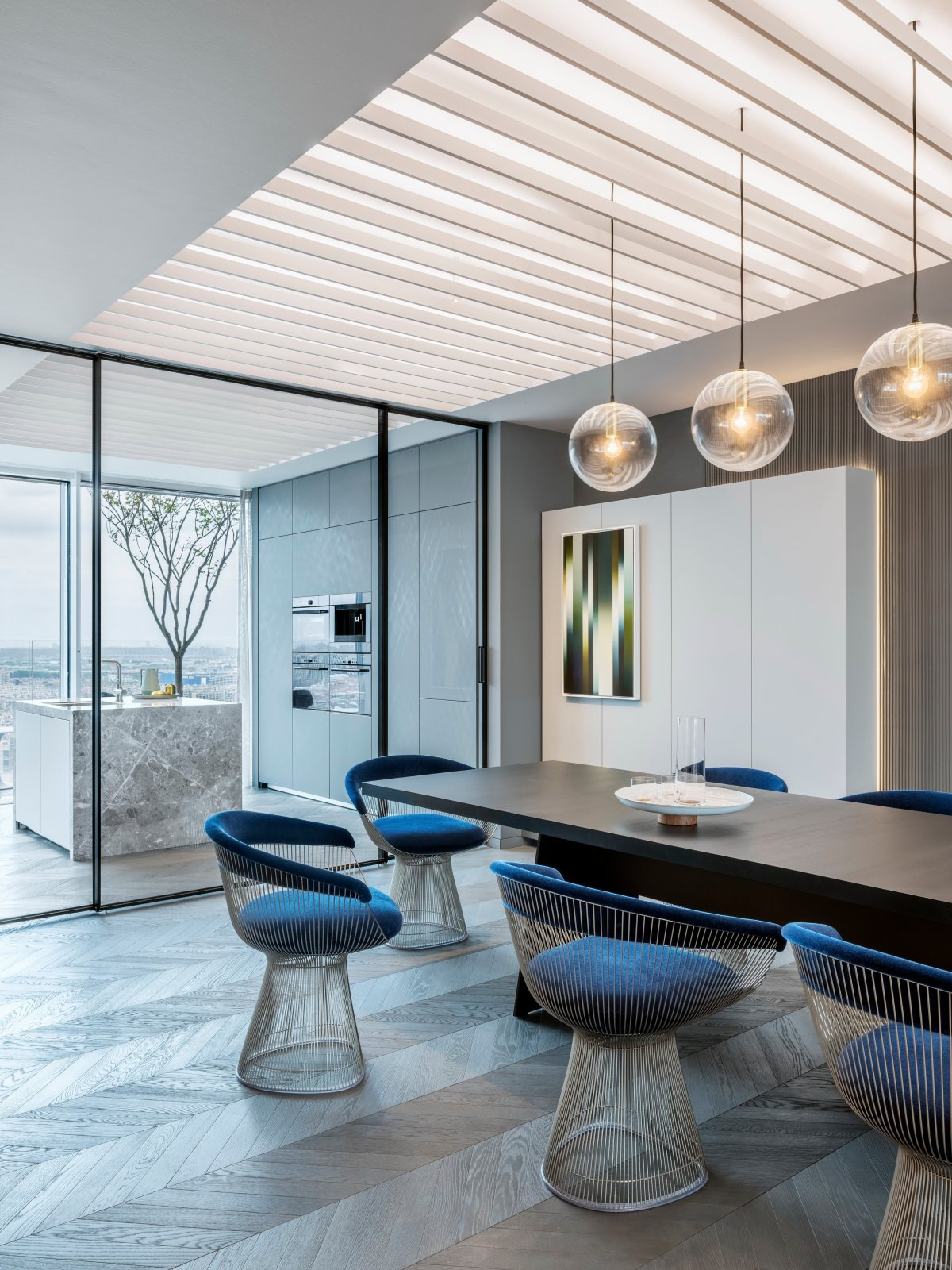 优雅而宁静的灰色空间-7